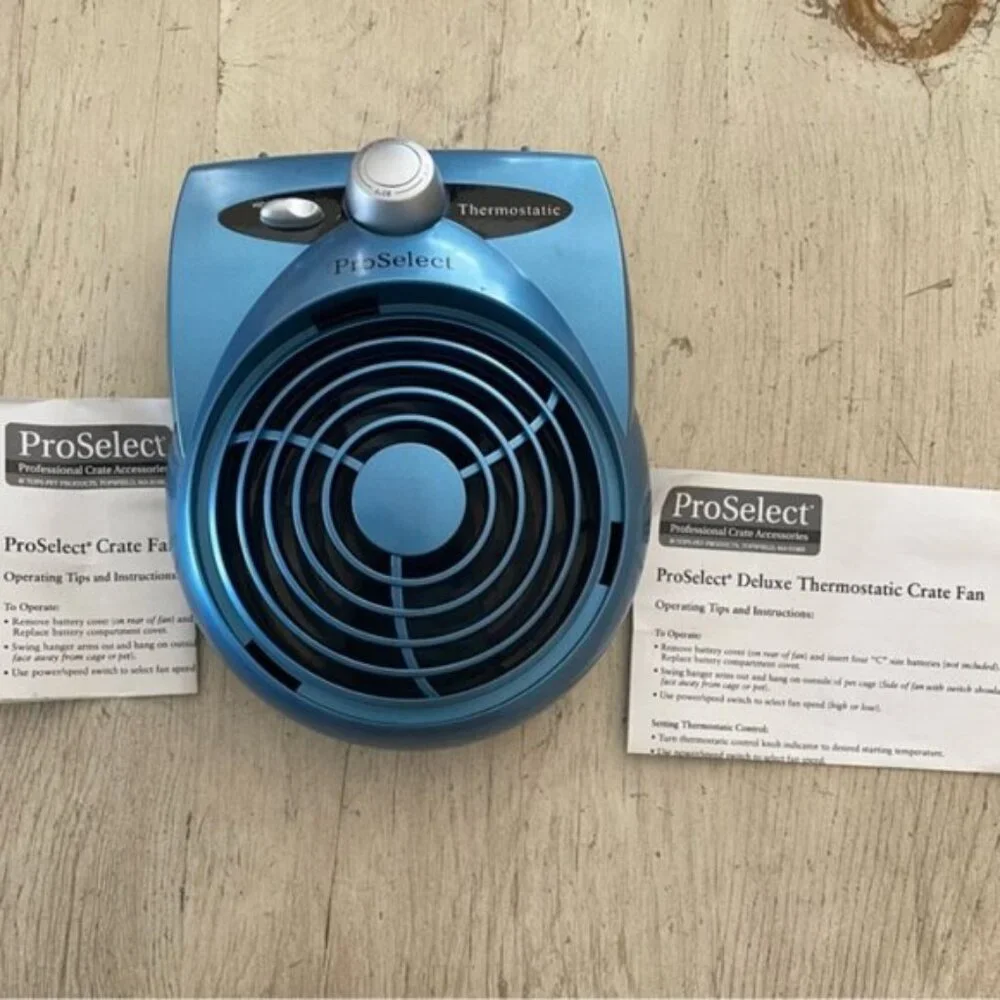 Pro Select Blue Quiet Battery Cool Pup Crate Fan